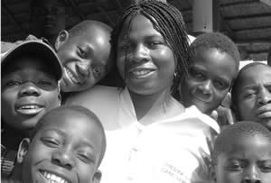Tendai and children from Chiedza